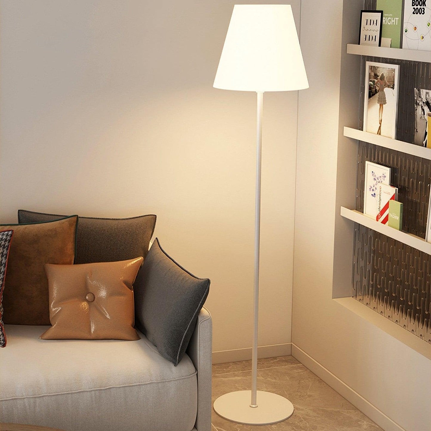 Modern Black Floor Lamp – Stylish Standing Lamp for Living Room, Metal and Acrylic Design, Compatible with LED Bulbs 4