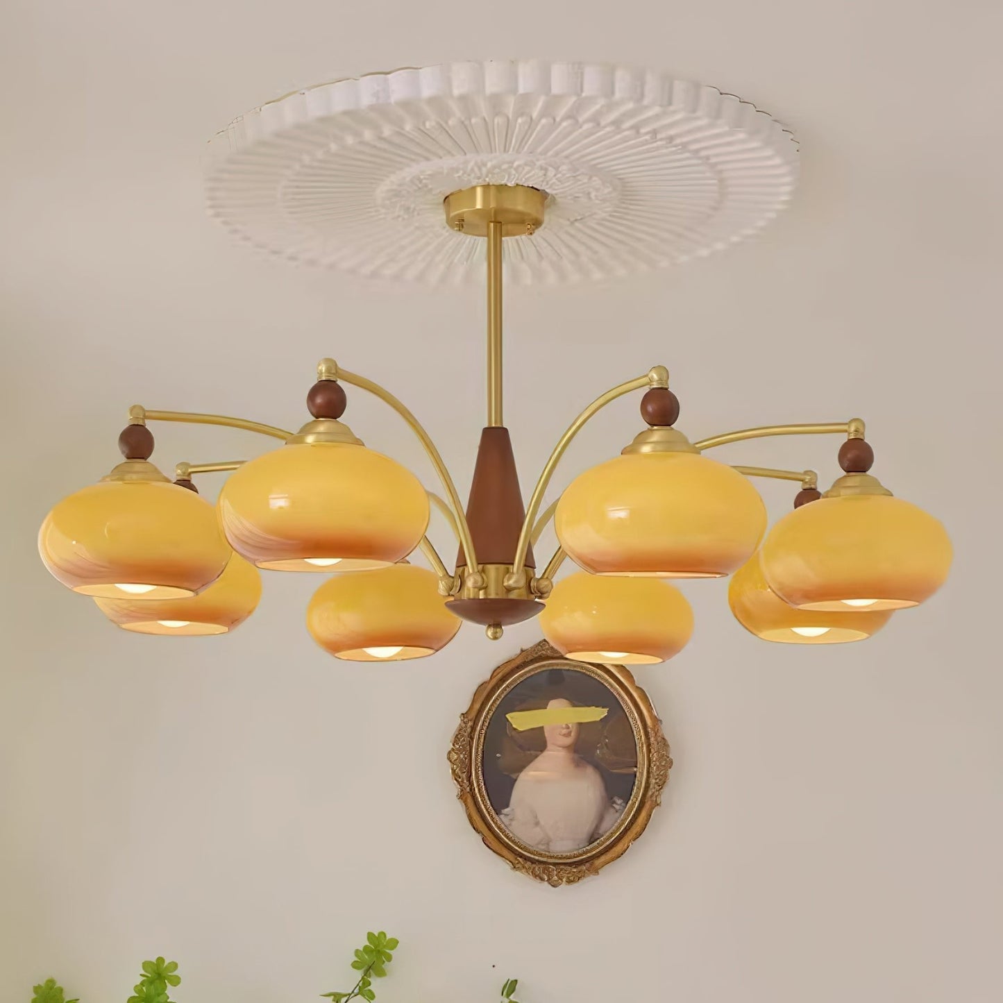 Victorian-Inspired Retro Chandelier Light with Warm White Illumination – 3, 5, or 8 Heads, Premium Wood and Brass Design 8